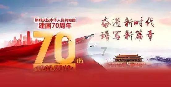 TA：曼联今天同伯恩利进行封闭比赛，马奎尔、卢克-肖复出登场